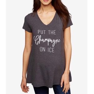 A Pea in the Pod | Grey Graphic Maternity Tee NWT